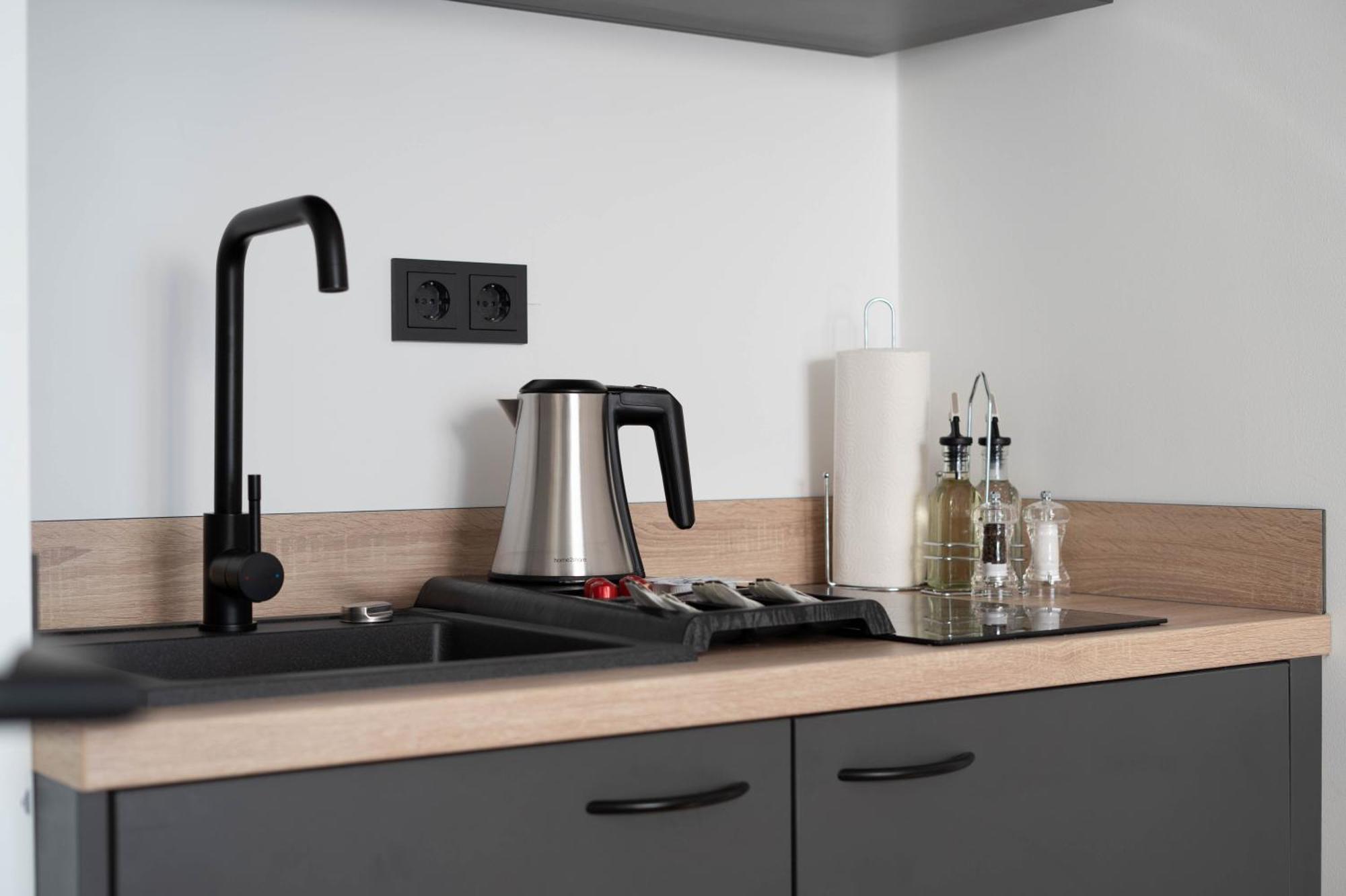 Central Bonn Apartments I Private Parking I Home2Share Ngoại thất bức ảnh